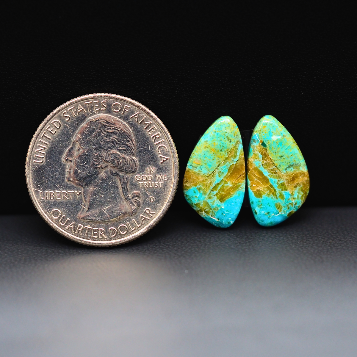 Mohave Mojave turquoise composite pair 17x10x3mm 7ct freeform cabochon Kingman - photo 1