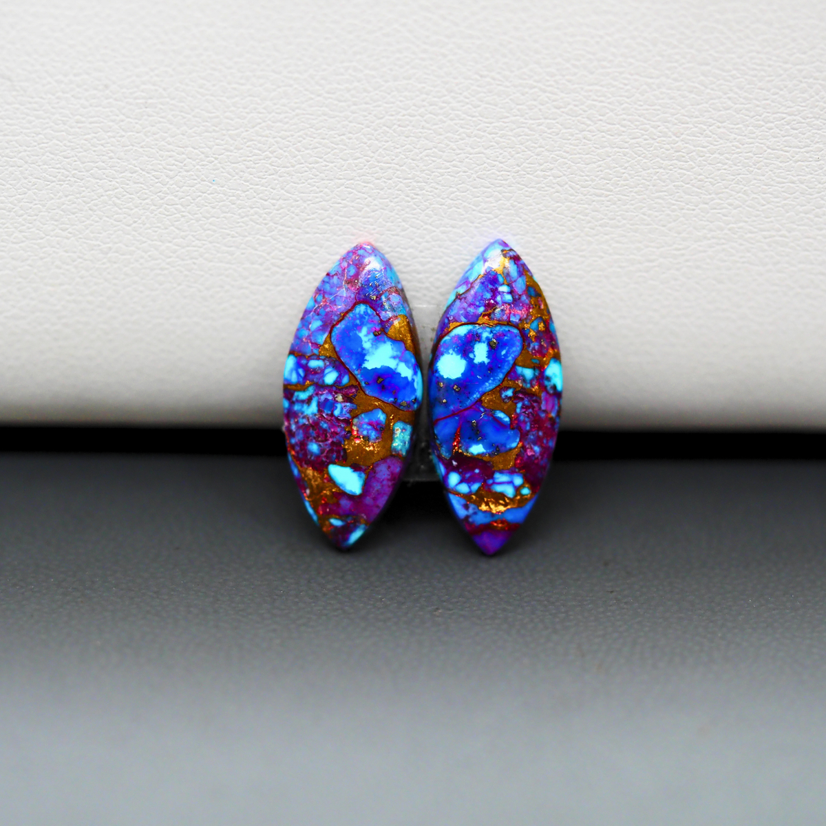 Stabilized Purple Mohave (Mojave) Turquoise marquise cabochon pair 21x9x3mm 10ct - purple with blue Kingman turquoise nuggets - photo 2 - Pedra Gems.