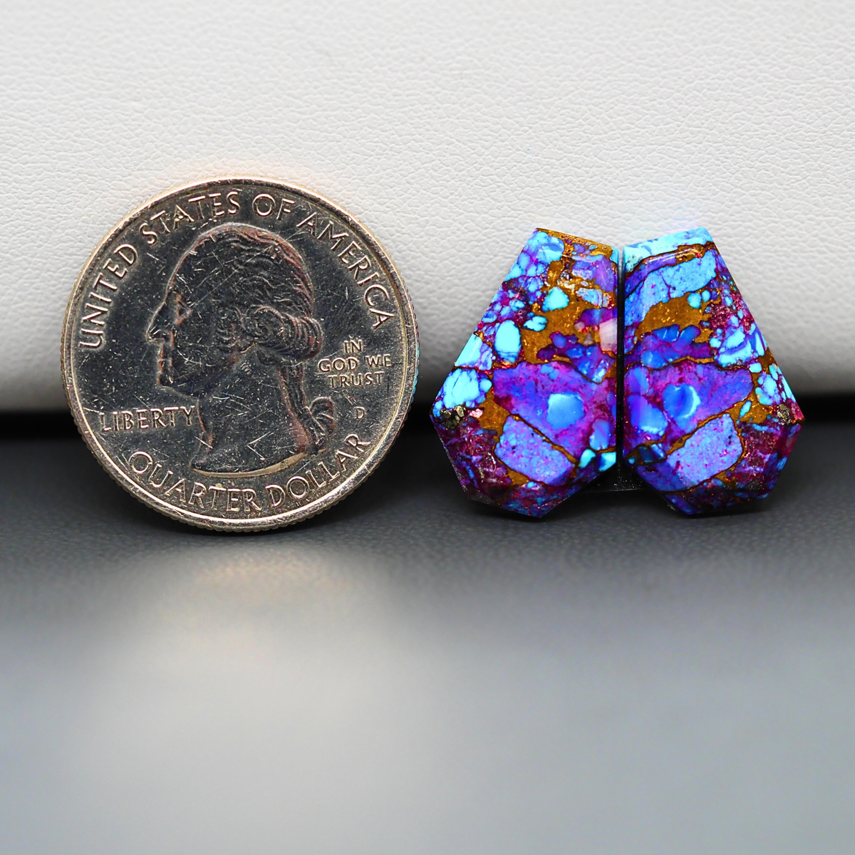 Stabilized Purple Mohave (Mojave) Turquoise coffin cabochon pair 19x12x3mm 16ct - purple with blue Kingman turquoise nuggets - photo 1 - Pedra Gems.