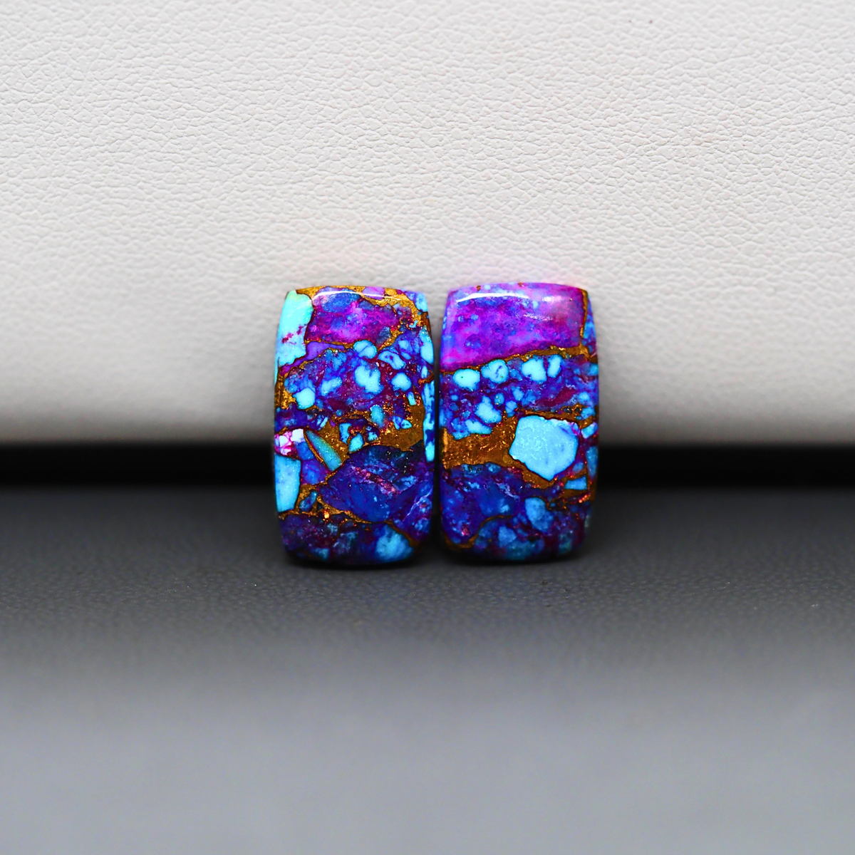 Stabilized Purple Mohave (Mojave) Turquoise rectangle cabochon pair 17x10x3mm 12.5ct - purple with blue Kingman turquoise nuggets - photo 2 - Pedra Gems.