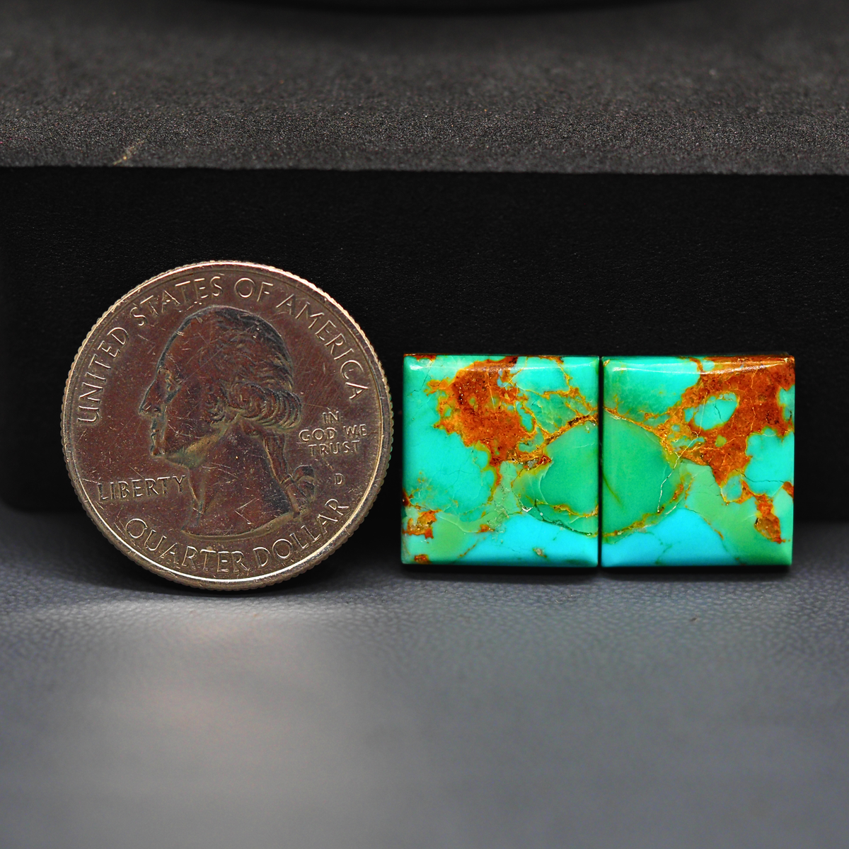 Mohave Mojave turquoise composite pair 20x14x4mm 17ct square cabochon Kingman - photo 1