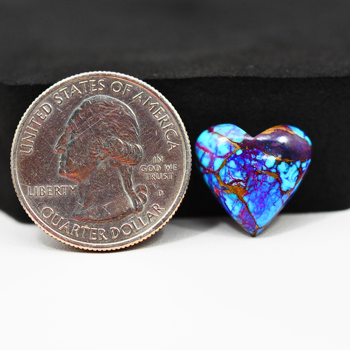 Stabilized Purple Mohave (Mojave) Turquoise Heart Cabochon 15x15x4mm 8.5ct - purple with blue Kingman turquoise nuggets and bronze veining - Pedra Gems.