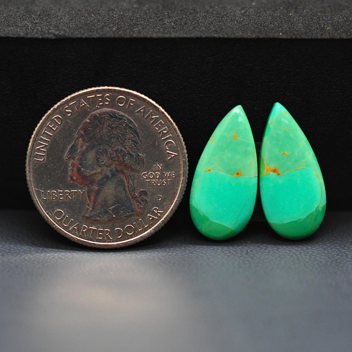 Mohave Mojave turquoise composite pair 20x10x3mm 7ct pear cabochon Kingman - photo 1