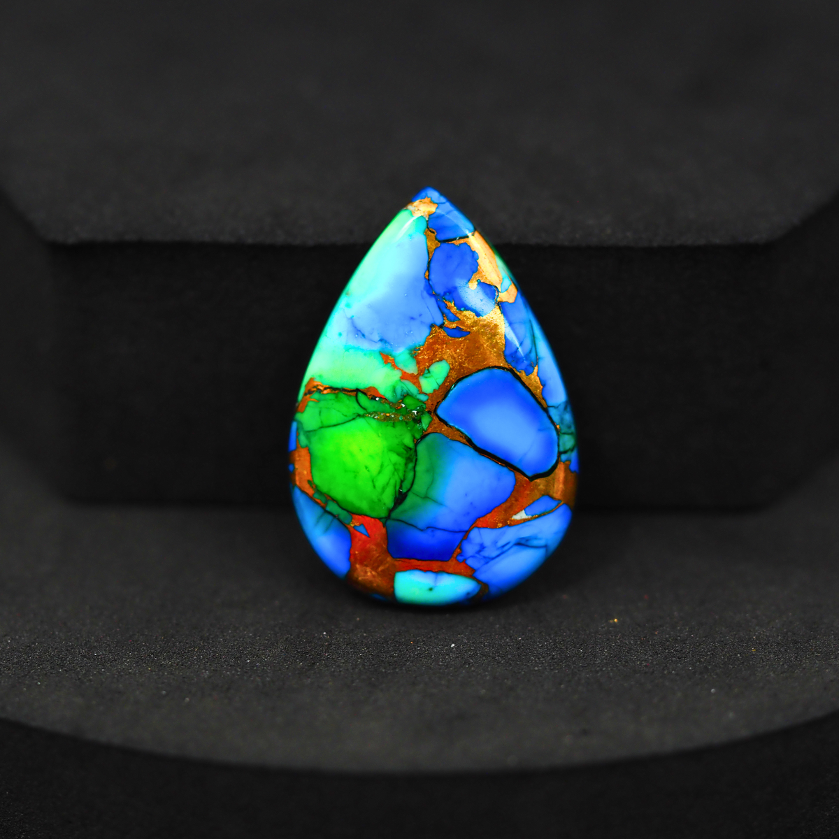Natural Peacock Dahlia Pear Cabochon 26x18mm 15ct - Peacock Blue-Green Composite - Pedra Gems