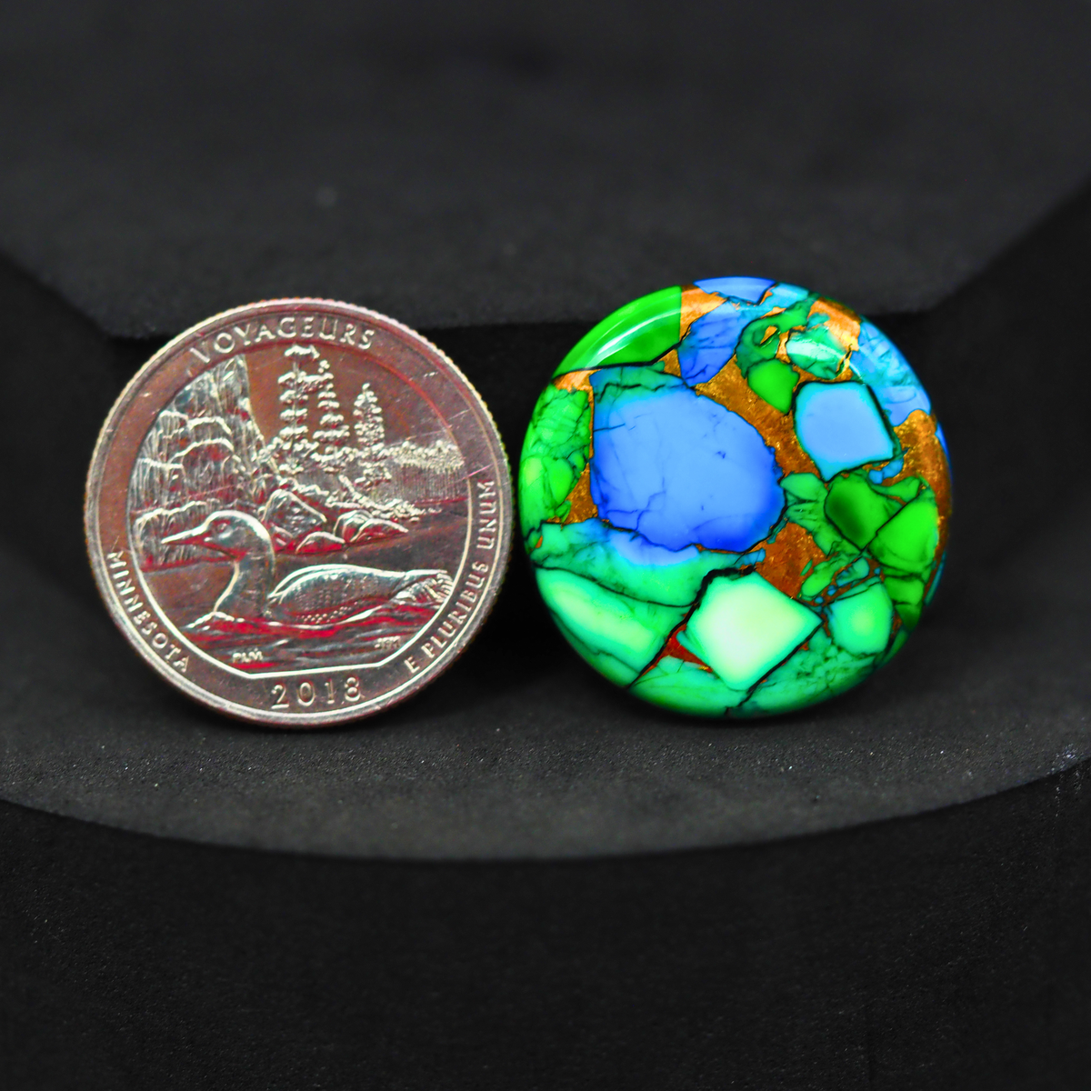 Natural Peacock Dahlia Round Cabochon 25x25mm 25ct - Peacock Blue-Green Composite - Pedra Gems