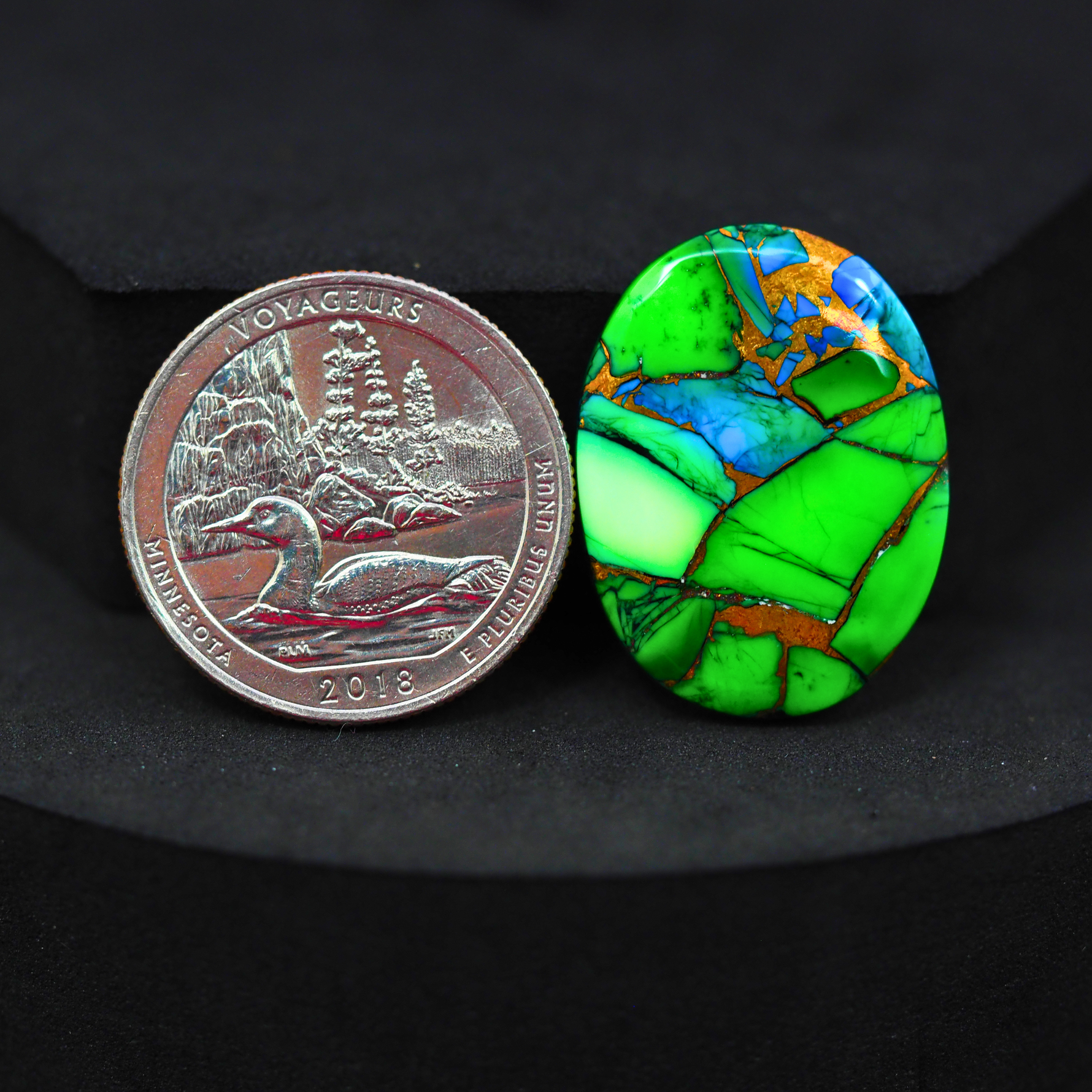 Natural Peacock Dahlia Oval Cabochon 26x20mm 17.5ct - Peacock Blue-Green Composite - Pedra Gems