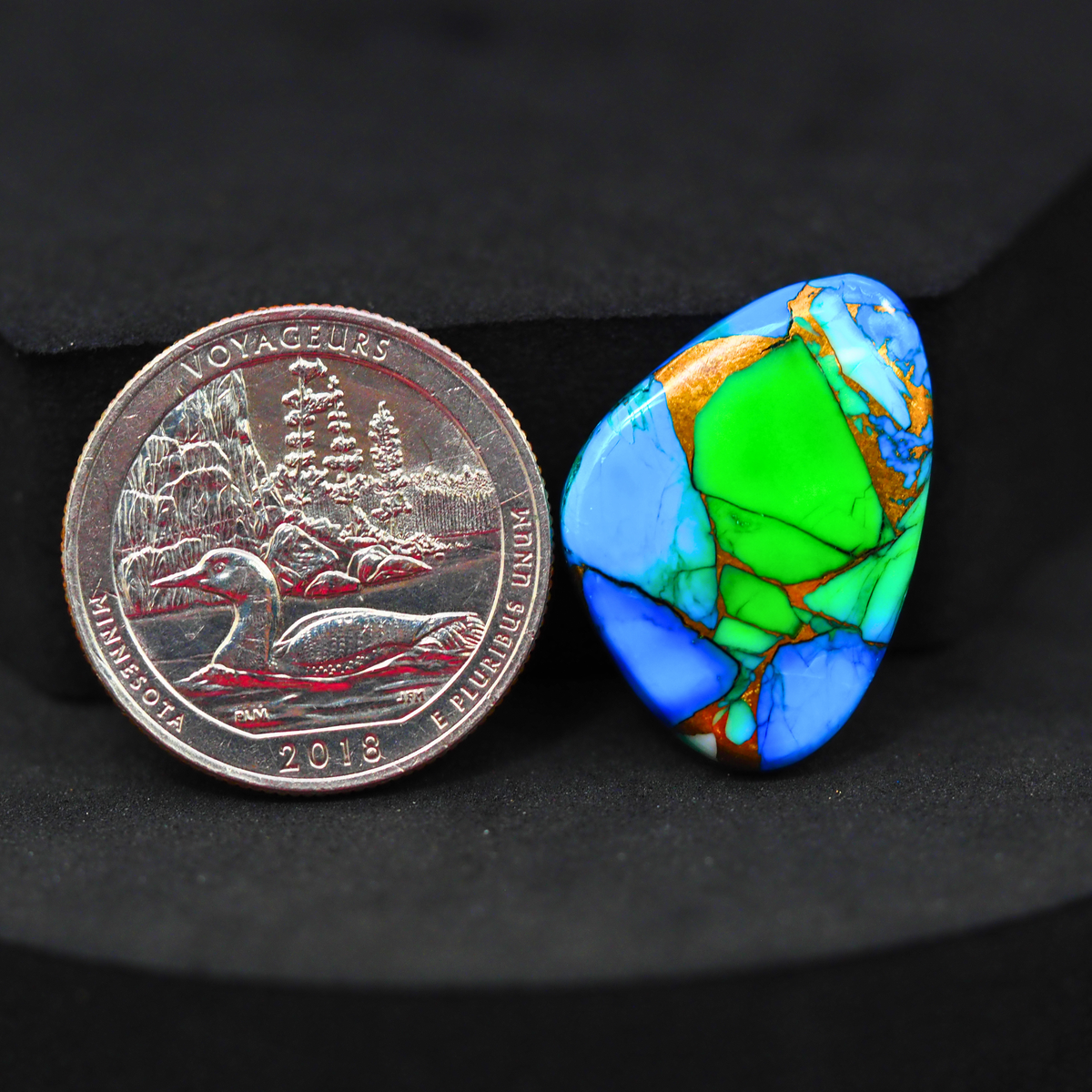 Natural Peacock Dahlia Freeform Cabochon 25x17mm 14.5ct - Peacock Blue-Green Composite - Pedra Gems