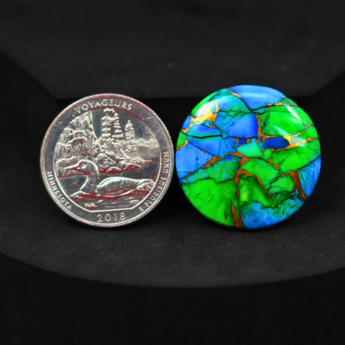 Natural Peacock Dahlia Round Cabochon 26x26mm 23.5ct - Peacock Blue-Green Composite - Pedra Gems