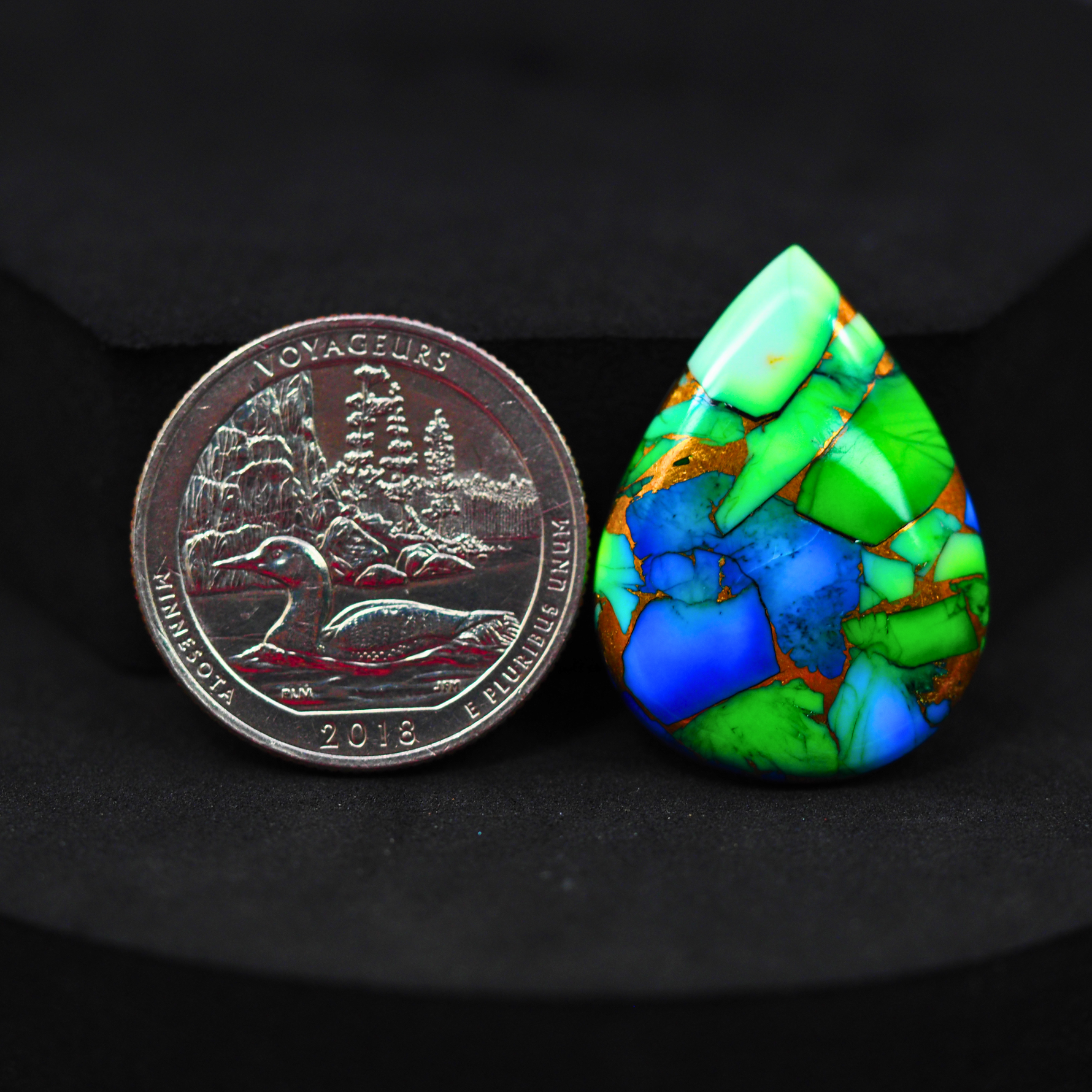 Natural Peacock Dahlia Pear Cabochon 28x21mm 18.5ct - Peacock Blue-Green Composite - Pedra Gems