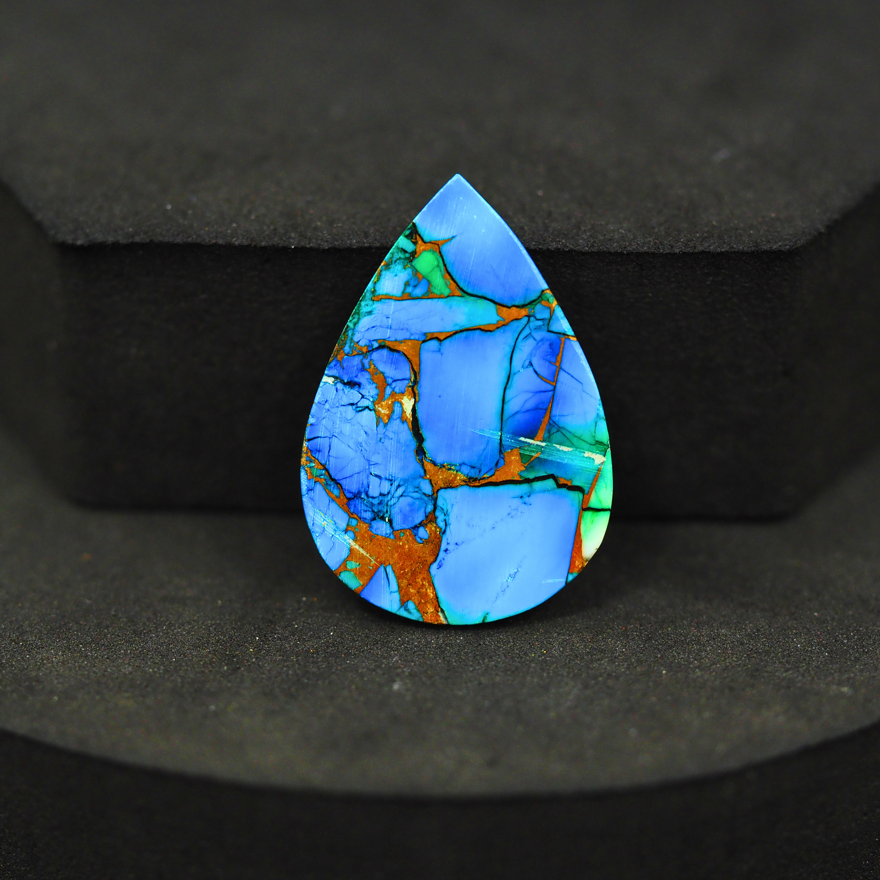 Natural Peacock Dahlia Pear Cabochon 27x19mm 16ct - Peacock Blue-Green Composite - Pedra Gems