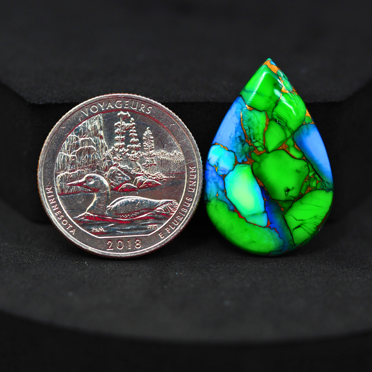 Natural Peacock Dahlia Pear Cabochon 29x19mm 16.5ct - Peacock Blue-Green Composite - Pedra Gems