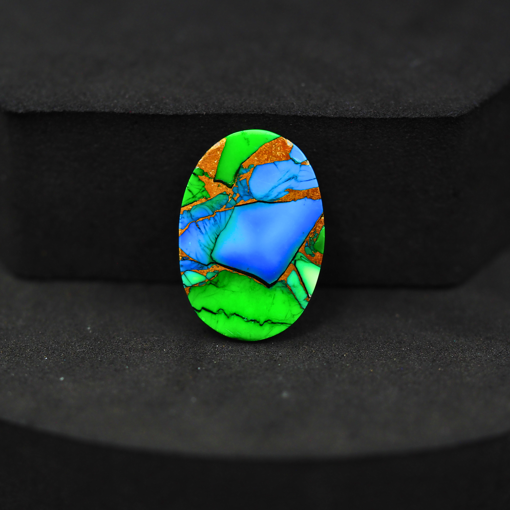 Natural Peacock Dahlia Oval Cabochon 21x14mm 10ct - Peacock Blue-Green Composite - Pedra Gems