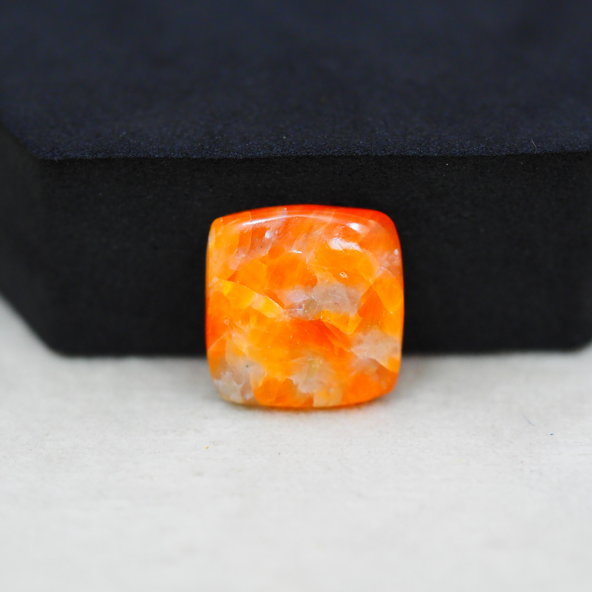 Natural Orange Calcite Square Cabochon 17x16mm 11.5ct - warm honey-orange - Pedra Gems.