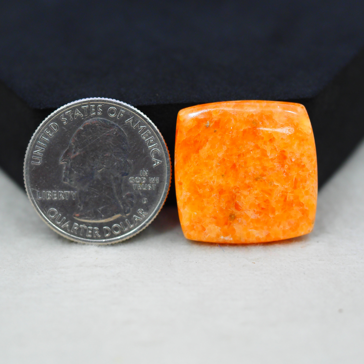 Natural Orange Calcite Square Cabochon 23x23mm 26ct - warm honey-orange - Pedra Gems.