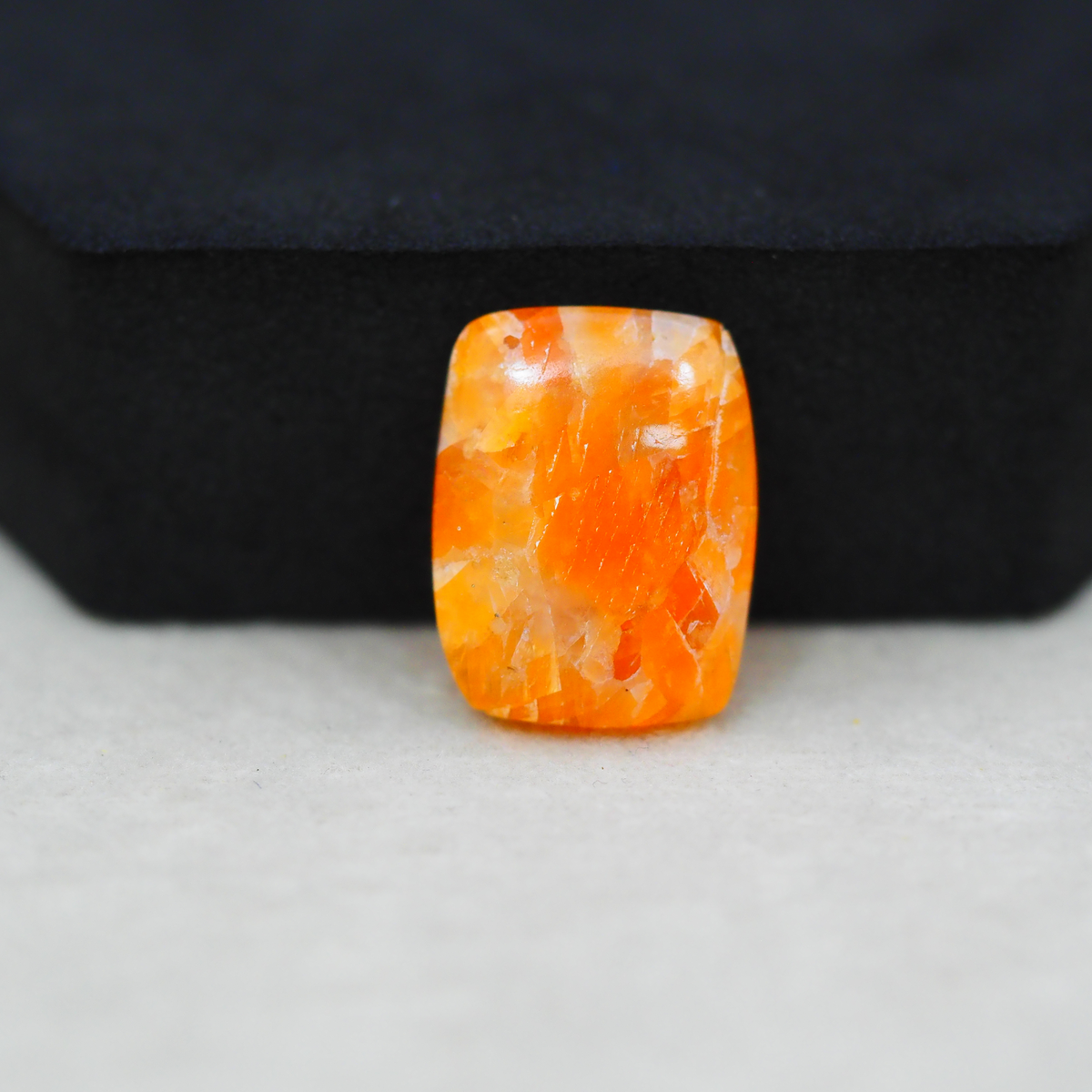 Natural Orange Calcite Square Cabochon 19x15mm 12.5ct - warm honey-orange - Pedra Gems.
