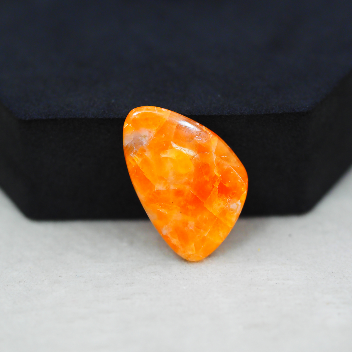 Natural Orange Calcite Freeform Cabochon 26x17mm 13ct - warm honey-orange - Pedra Gems.