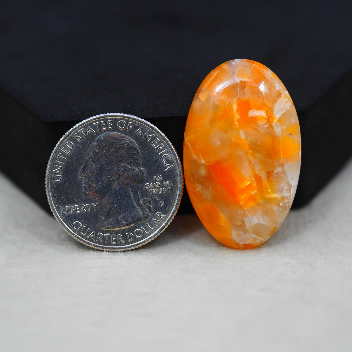 Natural Orange Calcite Oval Cabochon 33x21mm 33ct - warm honey-orange - Pedra Gems.