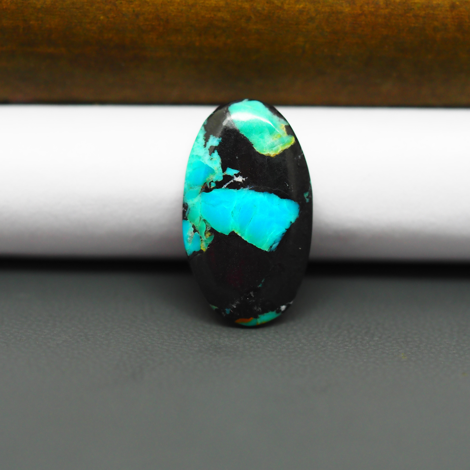Mohave Turquoise & White Buffalo Oval Cabochon 22x13mm 7ct - Black with Blue and Green - Pedra Gems