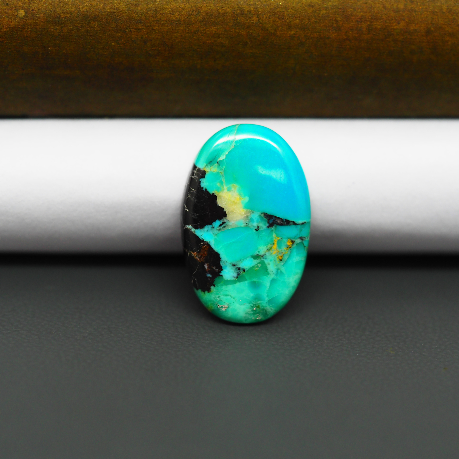 Mohave Turquoise & White Buffalo Oval Cabochon 21x14mm 8ct - Blue and Green with Black Wedge - Pedra Gems