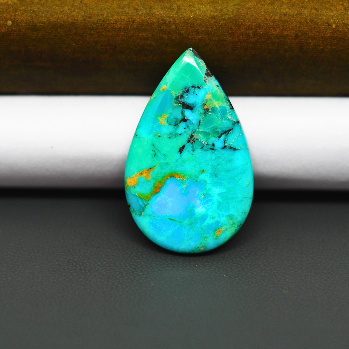Mohave Turquoise & White Buffalo Pear Cabochon 32x20mm 17.5ct - Green and Blue with Orange Matrix - Pedra Gems