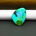 Mohave Turquoise & White Buffalo Freeform Cabochon 26x20mm 14ct - Blue and Green with Black Notch - Pedra Gems