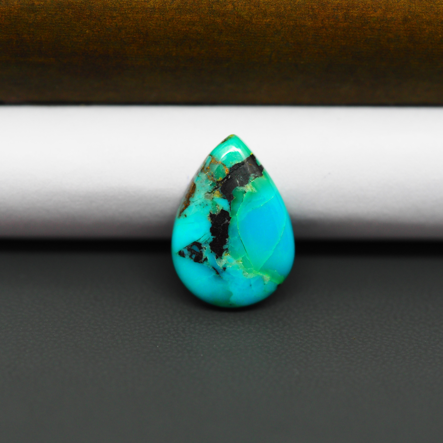 Mohave Turquoise & White Buffalo Cabochon 19x13mm 6.5ct Pear