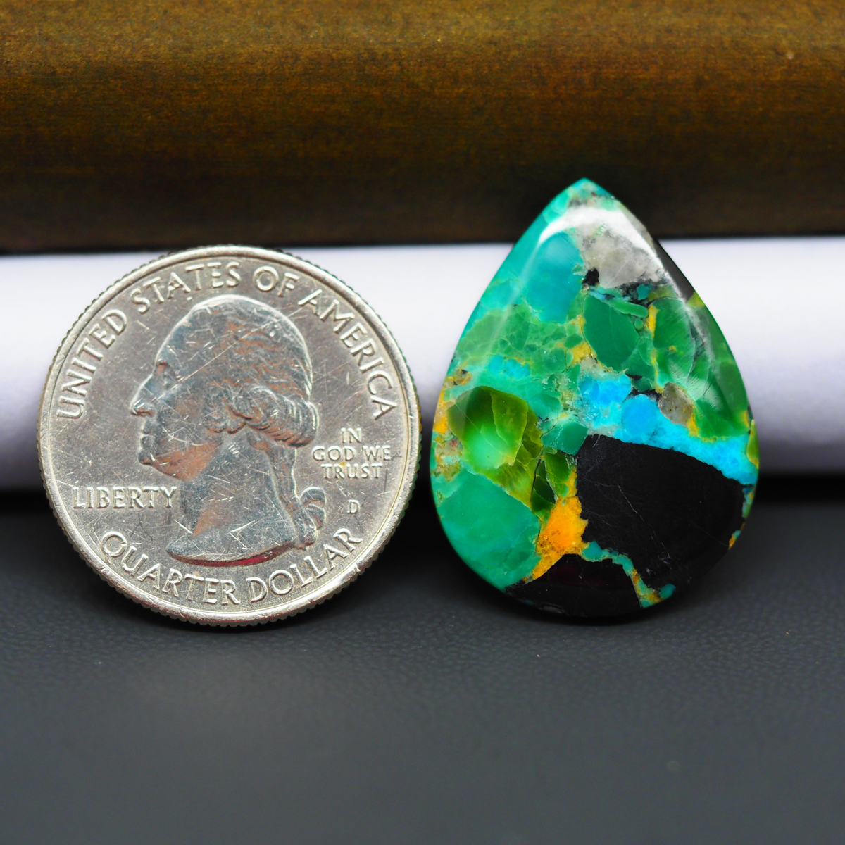 Mohave Turquoise & White Buffalo Pear Cabochon 28x21mm 15ct - Black with Blue and Green - Pedra Gems