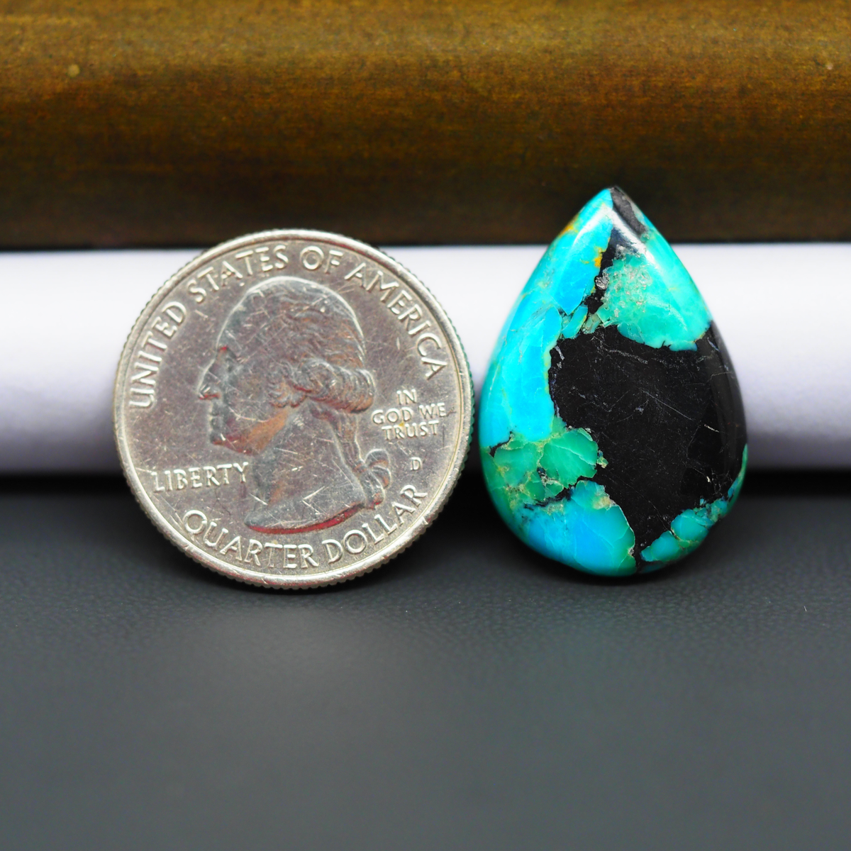 Mohave Turquoise & White Buffalo Pear Cabochon 26x17mm 13ct - Green and Blue with Golden Matrix - Pedra Gems