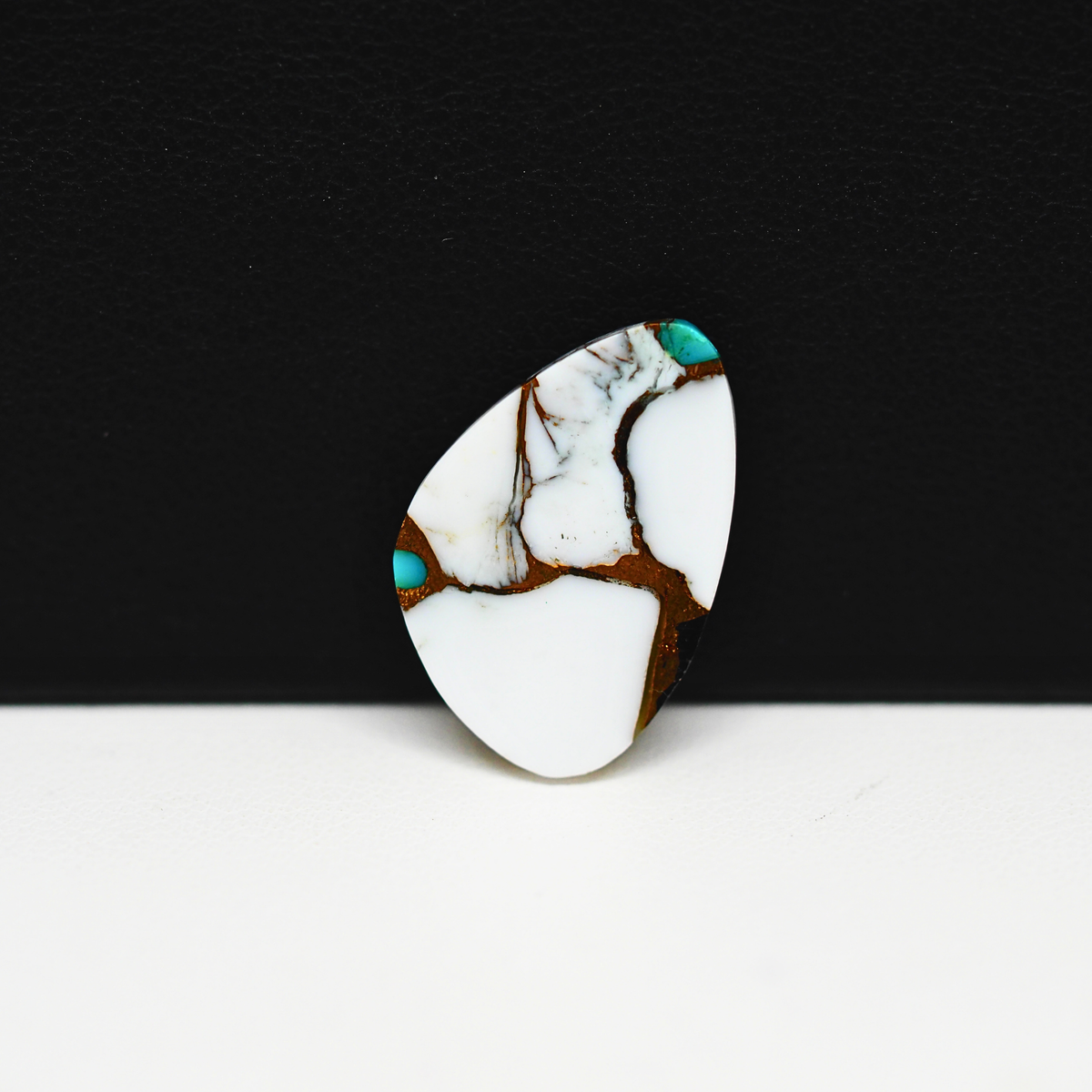 Natural Turquoise & White Buffalo Freeform Cabochon 20x14mm 9ct - White with Blue Turquoise and Golden Matrix - Pedra Gems