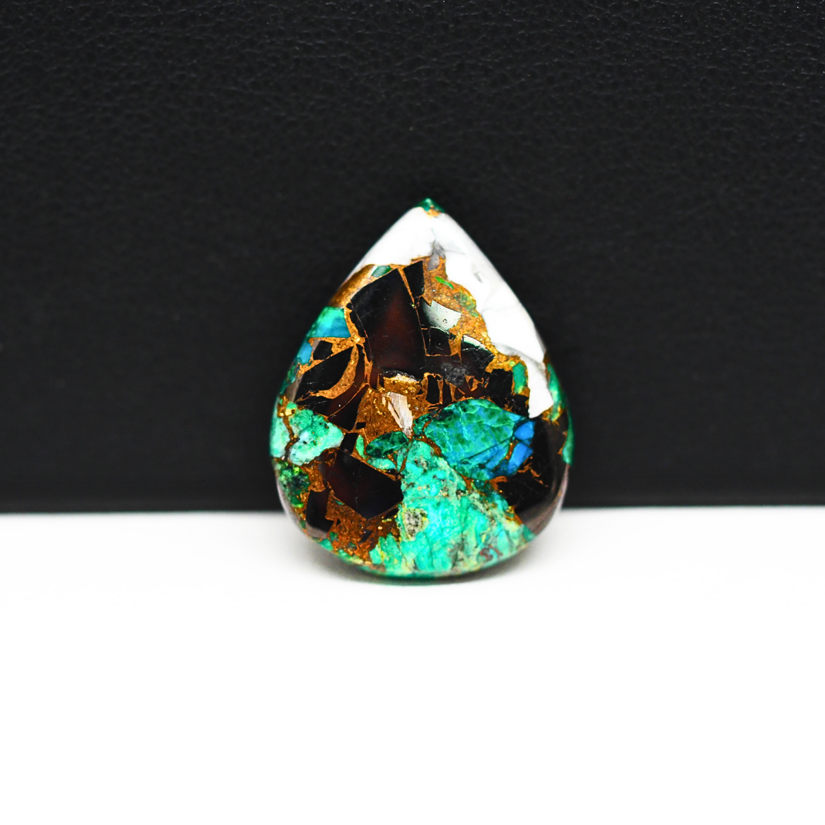 Turquoise & White Buffalo Cabochon 22x18mm 11.5ct Pear – Kingman, Arizona