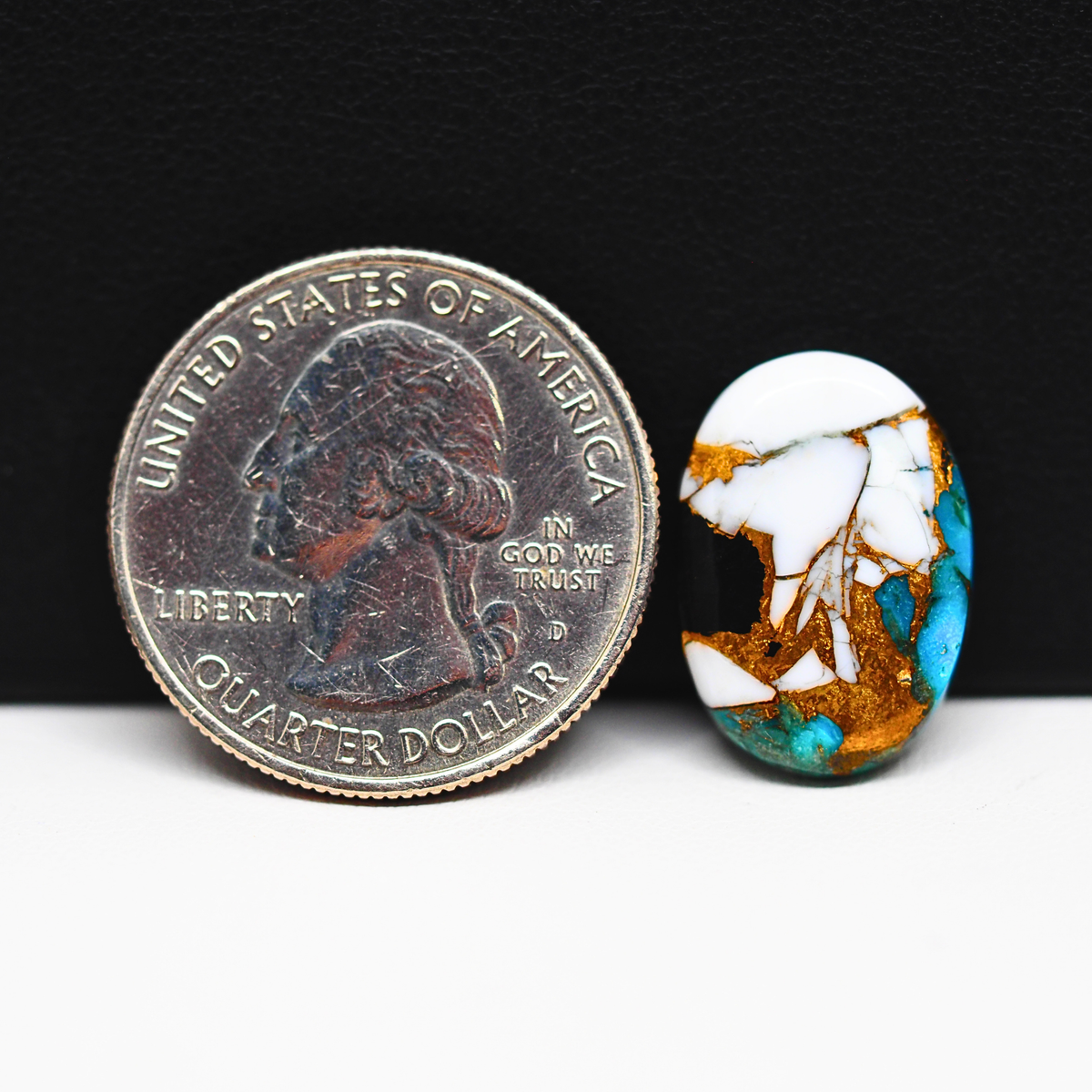 Turquoise & White Buffalo Cabochon 18x13mm 9ct Oval – Kingman, Arizona