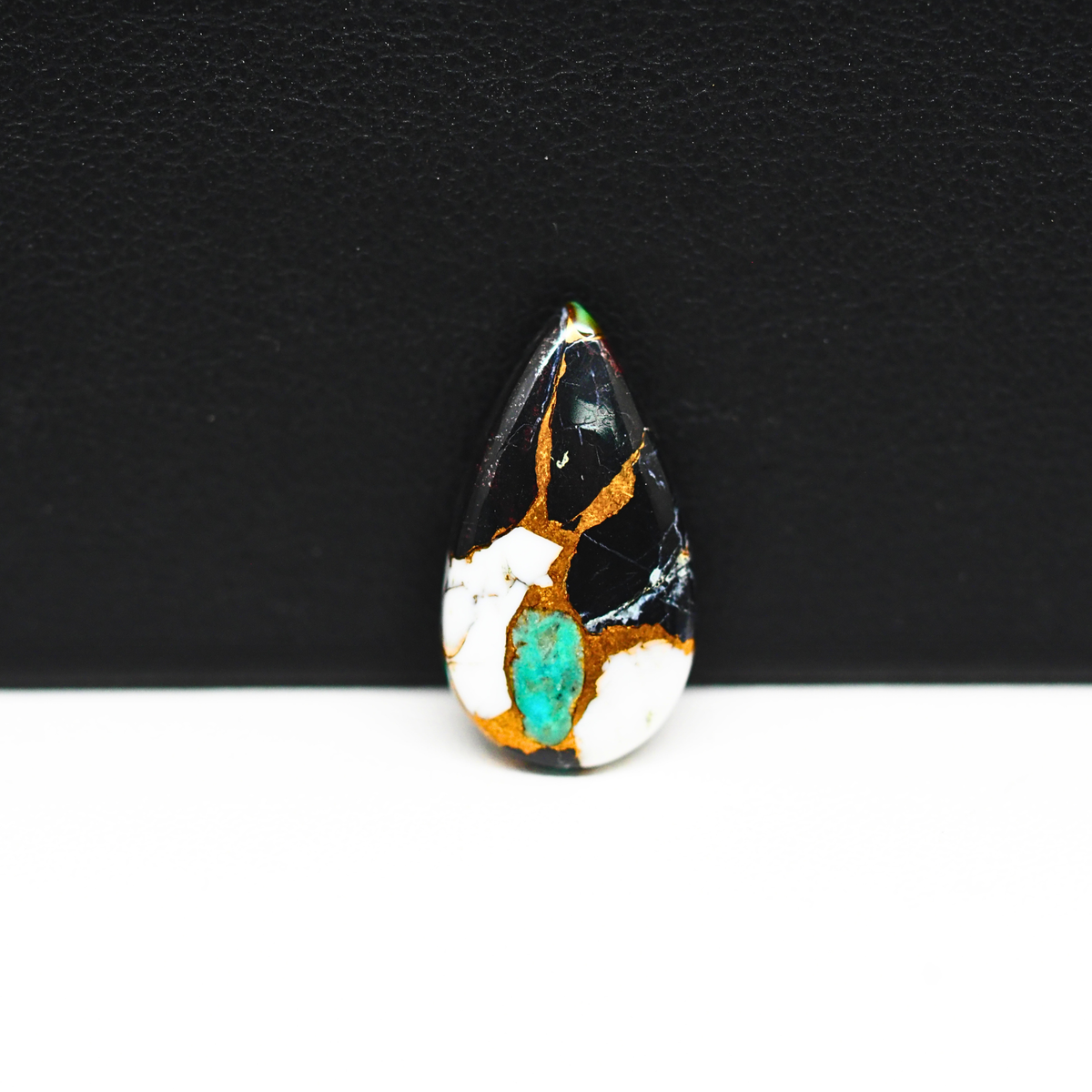 Turquoise & White Buffalo Cabochon 20x11mm 6.5ct Pear – Kingman, Arizona