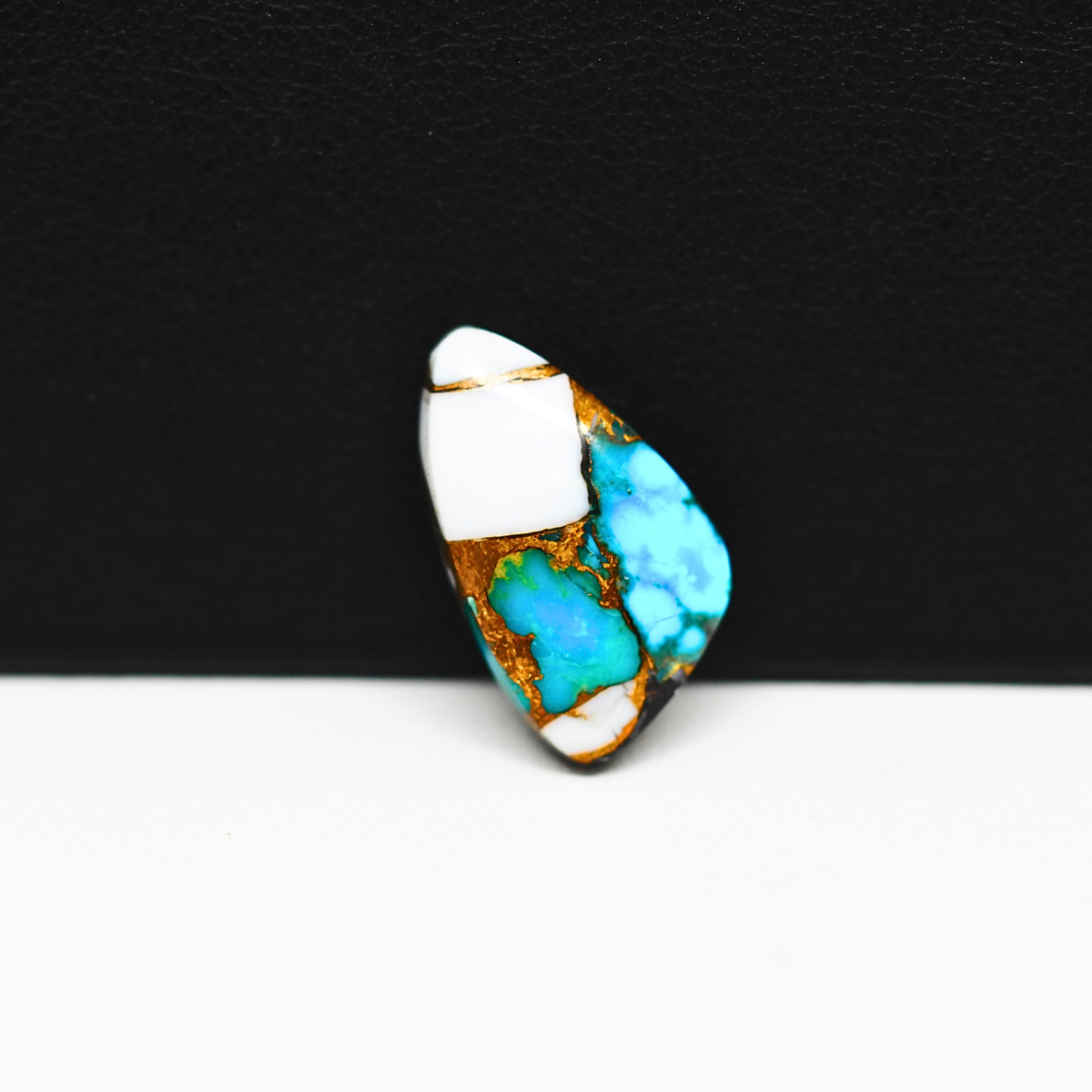 Turquoise & White Buffalo Cabochon 12x11mm 7ct Freeform – Kingman, Arizona