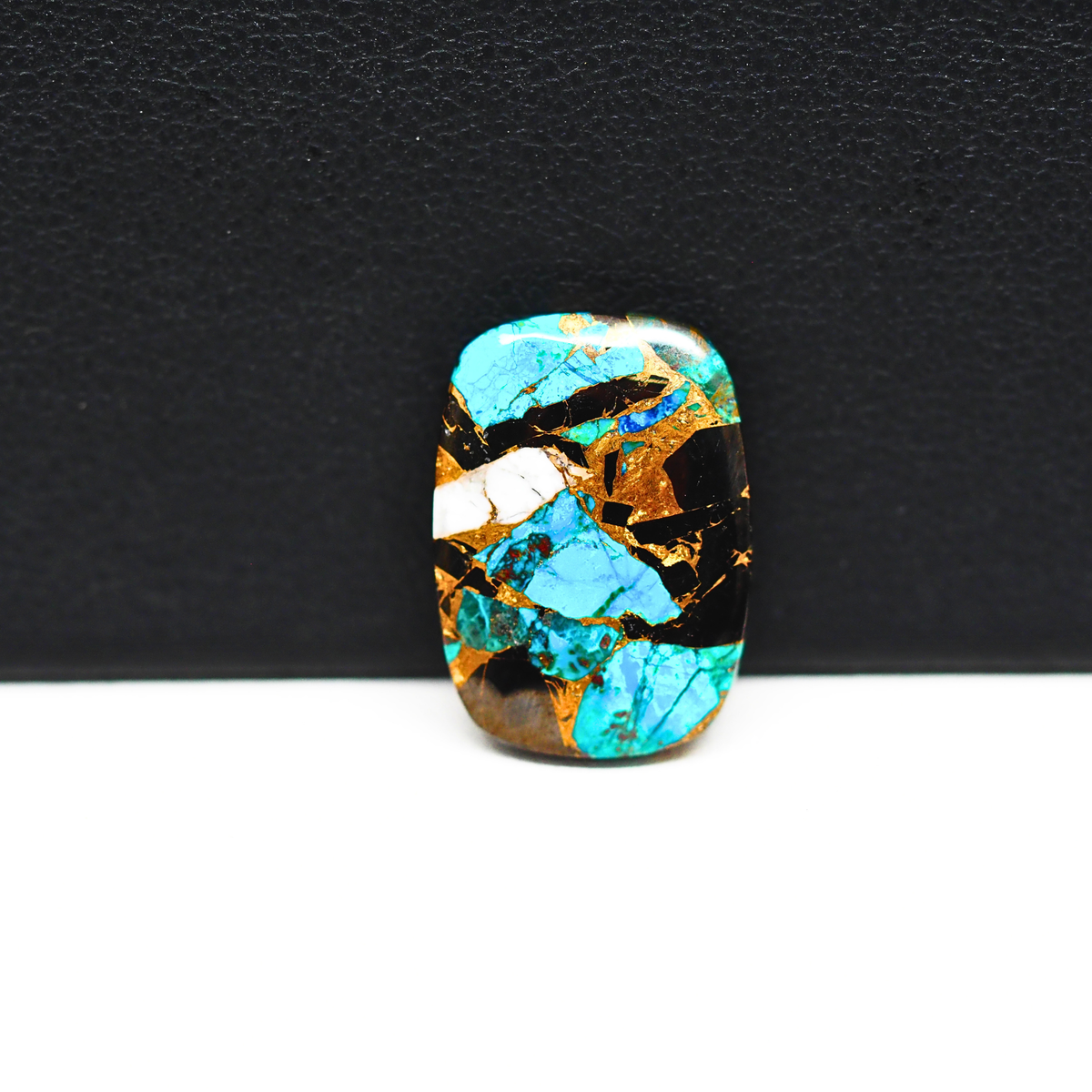Turquoise & White Buffalo Cabochon 19x13mm 8ct Cushion – Kingman, Arizona