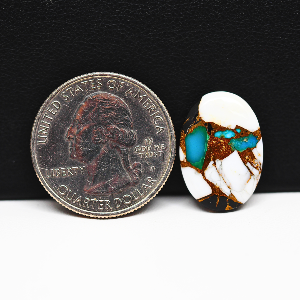 Turquoise & White Buffalo Cabochon 20x14mm 9ct Oval – Kingman, Arizona