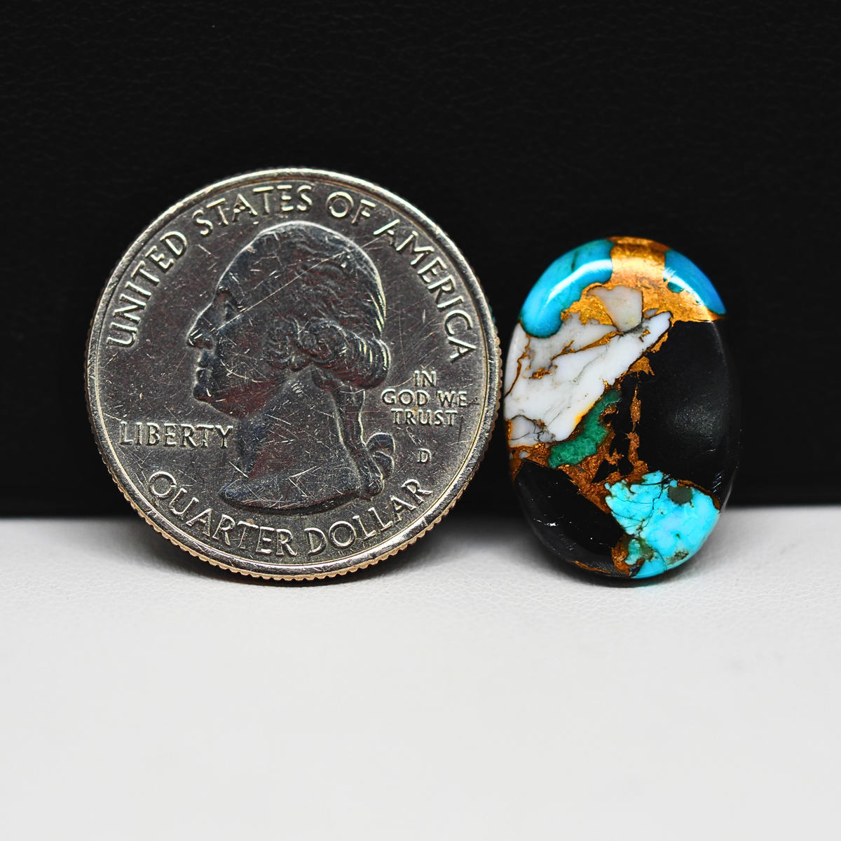 Turquoise & White Buffalo Cabochon 20x14mm 10ct Oval – Kingman, Arizona