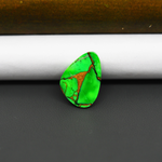 Natural Emerald Dahlia Freeform Cabochon 18x12mm 8.5ct - vivid green with copper matrix, ships to Europe, Japan, Canada, Australia, NZ & worldwide - Pedra Gems.
