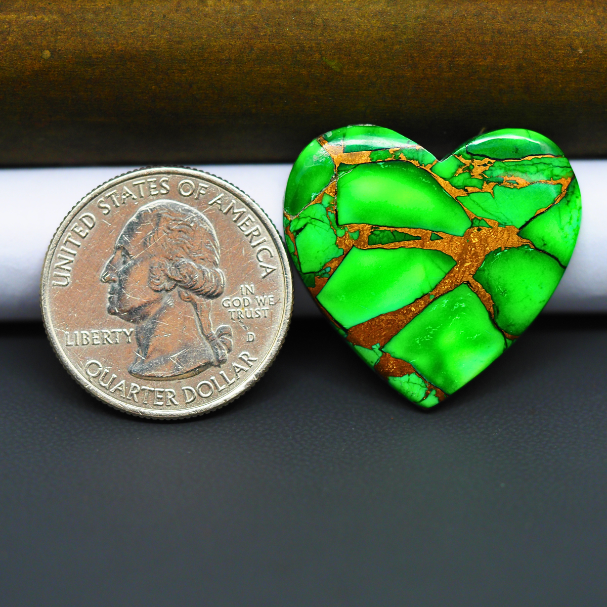 Natural Emerald Dahlia Heart Cabochon 26x28mm 24ct - vivid green with copper matrix, ships to Europe, Japan, Canada, Australia, NZ & worldwide - Pedra Gems.