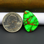 Natural Emerald Dahlia Freeform Cabochon 25x18mm 14.5ct - vivid green with copper matrix, ships to Europe, Japan, Canada, Australia, NZ & worldwide - Pedra Gems.