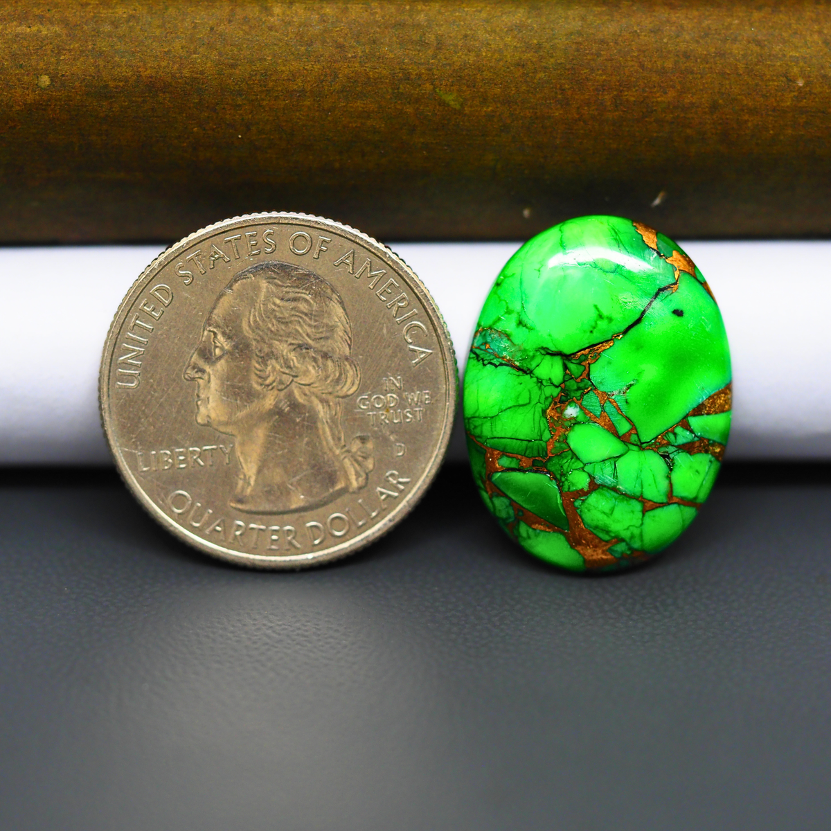 Natural Emerald Dahlia Oval Cabochon 24x18mm 16ct - vivid green with copper matrix, ships to Europe, Japan, Canada, Australia, NZ & worldwide - Pedra Gems.