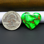 Natural Emerald Dahlia Heart Cabochon 22x24mm 18.5ct - vivid green with copper matrix - Pedra Gems.
