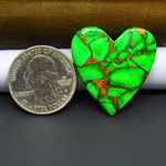 Natural Emerald Dahlia Heart Cabochon 31x29mm 28ct - vivid green with copper matrix - Pedra Gems.