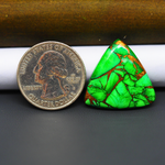 Natural Emerald Dahlia Triangle Cabochon 24x24mm 21ct - vivid green with copper matrix - Pedra Gems.