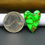 Natural Emerald Dahlia Heart Cabochon 25x19mm 17.5ct - vivid green with copper matrix - Pedra Gems.