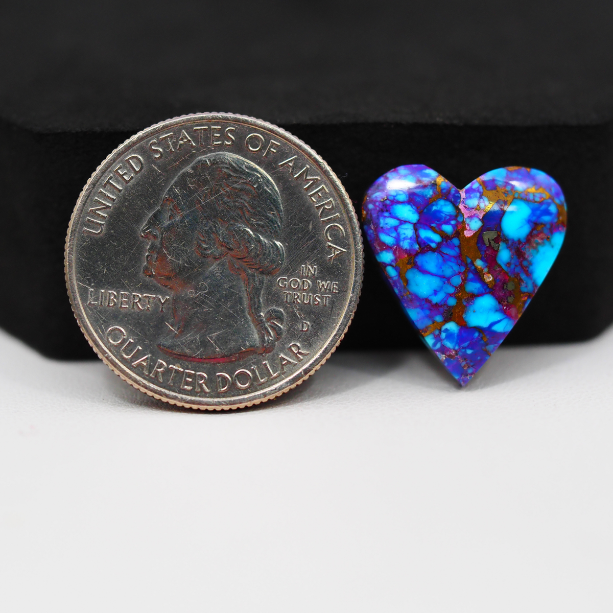 Stabilized Purple Mohave (Mojave) Turquoise Heart Cabochon 18x16x4mm 11ct - purple with blue Kingman turquoise nuggets and bronze veining - Pedra Gems.