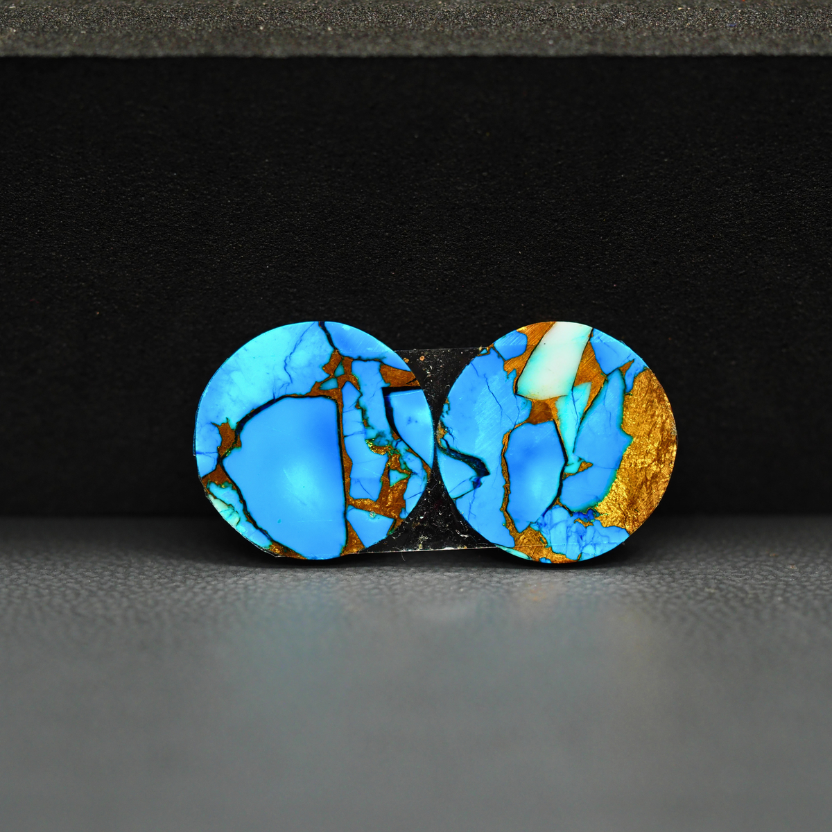 Kingman Ice Blue Dahlia Composite Round Cabochon Pair 14x14x3mm 11.5ct - icy blue and white stone with copper veining - Pedra Gems