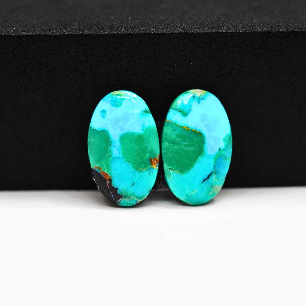 Mohave Buffalo composite pair 20x12x3mm 13ct oval cabochon Kingman - photo 2