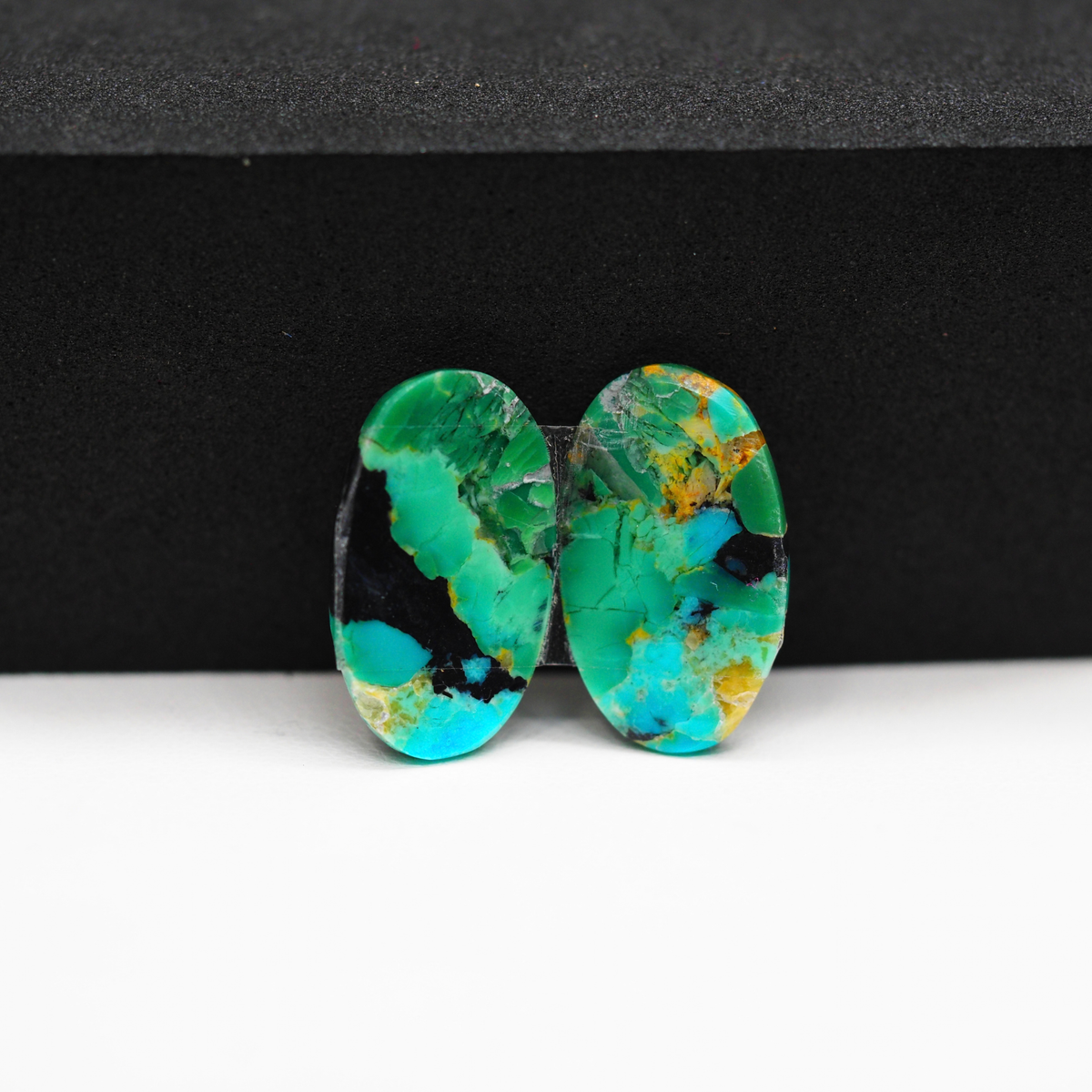 Mohave Buffalo composite pair 19x11x3mm 10.5ct oval cabochon Kingman - photo 3