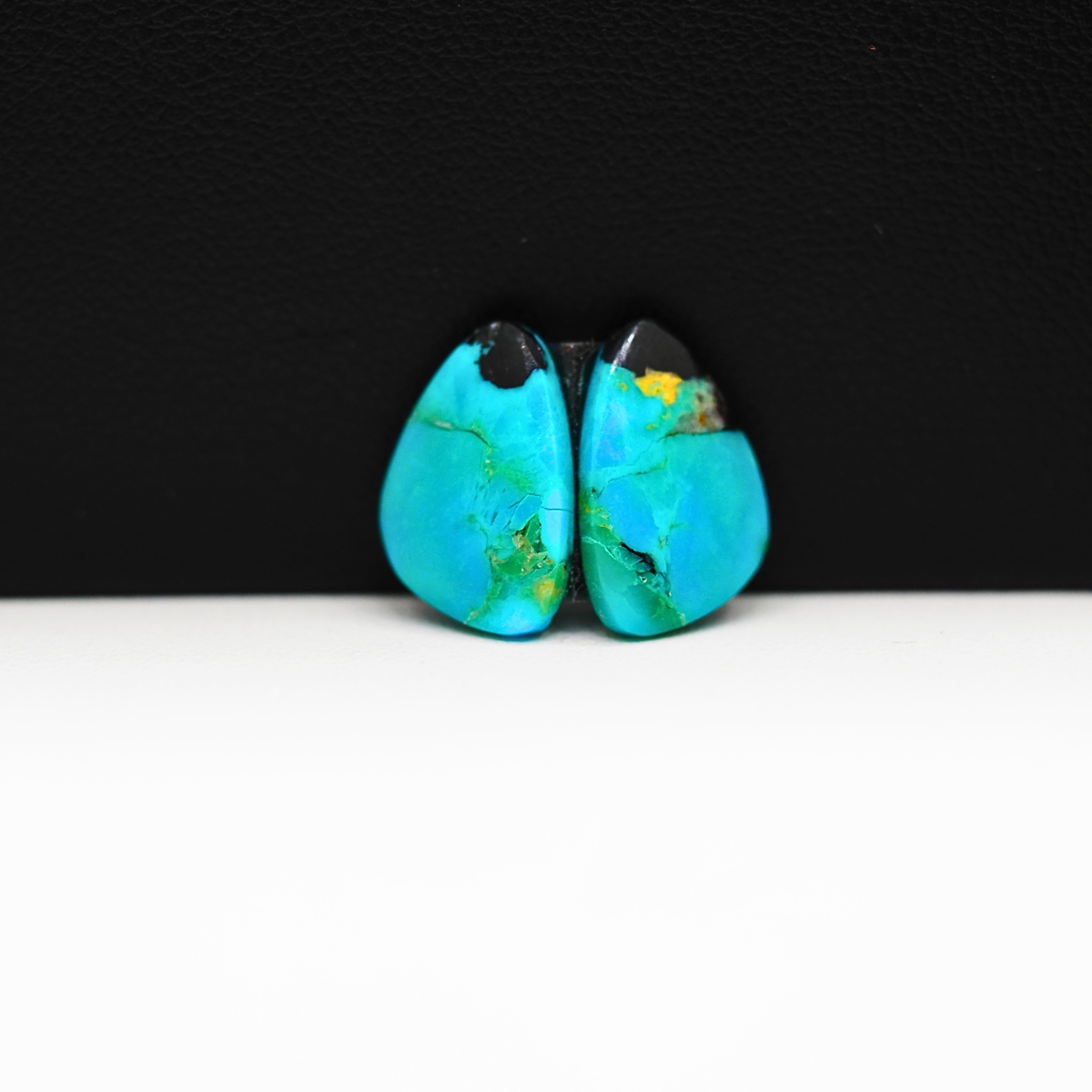 Mohave Buffalo composite pair 14x9x3mm 5ct freeform cabochon Kingman - photo 2