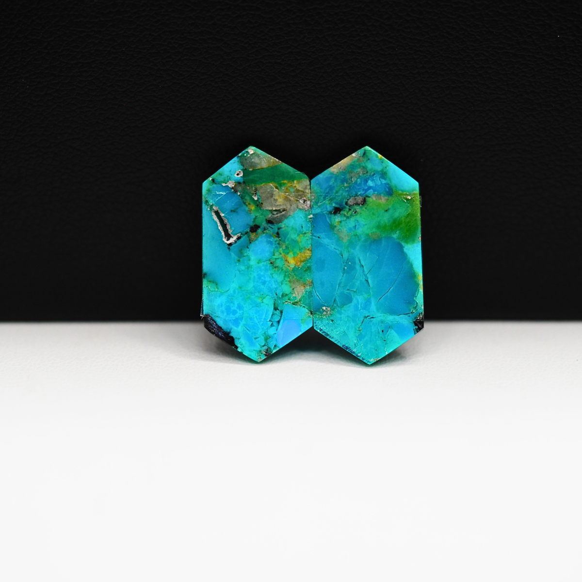 Mohave Buffalo composite pair 20x10x3mm 10.5ct hexagon cabochon Kingman - photo 3
